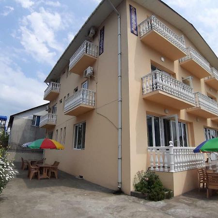 Timgiz Hotel Ureki Kültér fotó