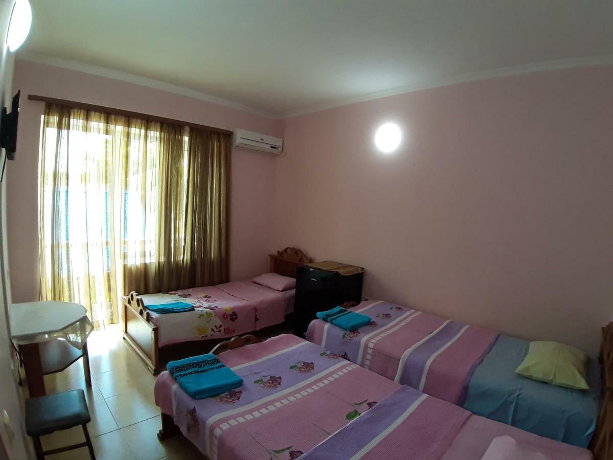Timgiz Hotel Ureki Kültér fotó