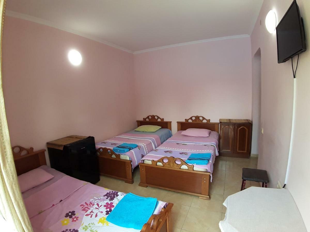 Timgiz Hotel Ureki Kültér fotó